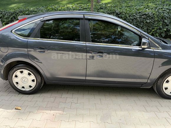 Galeriden Ford Focus 1.6 Comfort 2011 Model Manisa