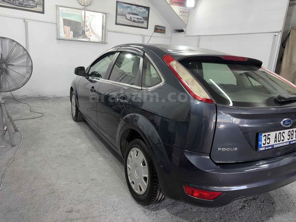 Galeriden Ford Focus 1.6 Comfort 2011 Model Manisa