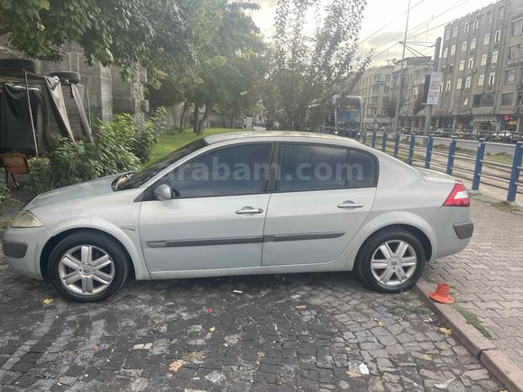 Sahibinden Renault Megane 1.6 Dynamique 2004 Model 
