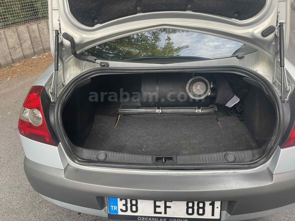 Sahibinden Renault Megane 1.6 Dynamique 2004 Model 