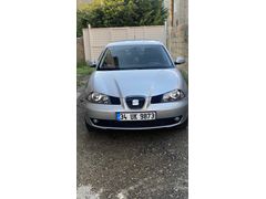 ÖĞRETMENDEN 116000 KM MUAYENE LASTİK TRİGER YENİ, FULL PAKET