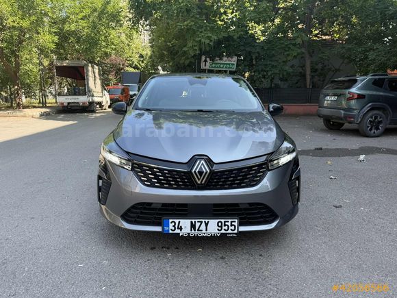 HATASIZ DEĞİŞENSİZ HASAR KAYITSIZ 2025 GSR2 CLİO OTOMATİK