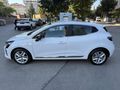 HATASIZ BOYASIZ DEĞİŞENSİZ HASAR KAYITSIZ 2024 CLİO OTOMATİK