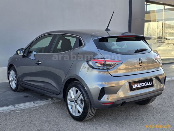 2025 CLİO EVOLUTİON GSR 2 HATASIZ BOYASIZ 24.000 KM K.K.TAKSİT