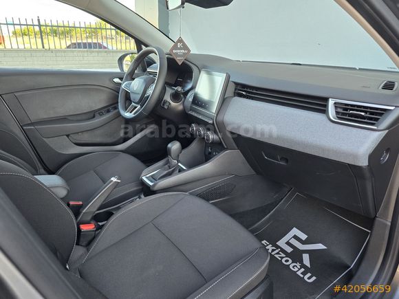 2025 CLİO EVOLUTİON GSR 2 HATASIZ BOYASIZ 24.000 KM K.K.TAKSİT