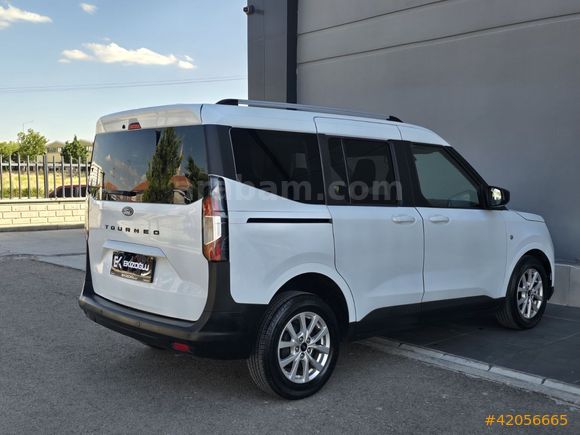 2024 FORD COURIER 1.5EcoBlue + TITANIUM + BOYASIZ + K.K.TAKSİT