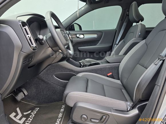 2025 VOLVO EX40 SİNGLE MOTOR EXTENDED RANGE ULTRA 23.000 KM