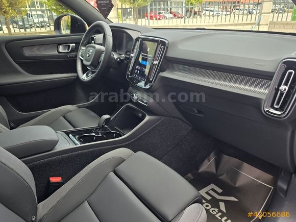 2025 VOLVO EX40 SİNGLE MOTOR EXTENDED RANGE ULTRA 23.000 KM