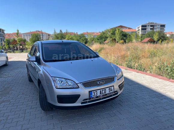 Memurdan temiz kullanılmış bakımlı Ford Focus