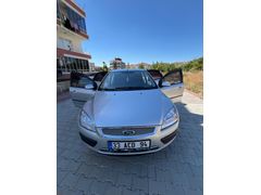 Memurdan temiz kullanılmış bakımlı Ford Focus