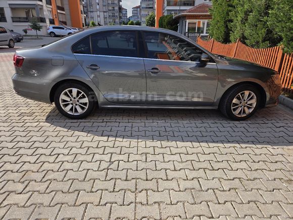 Öğretmenden temiz jetta