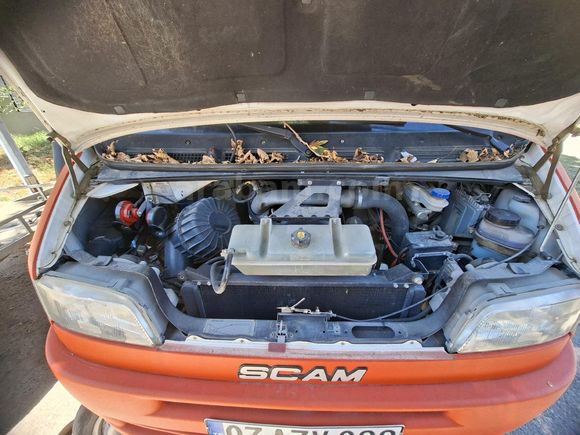iveco scam 4x4 karavan ruhsatlı kapalı kasa kamyonet