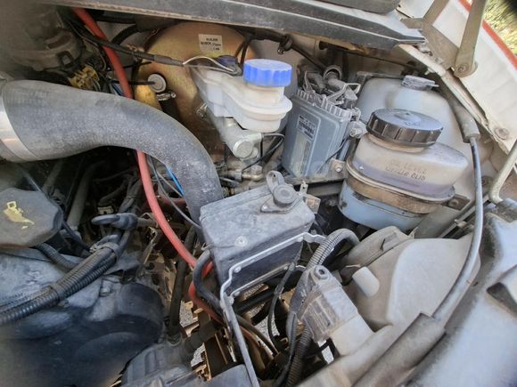 iveco scam 4x4 karavan ruhsatlı kapalı kasa kamyonet