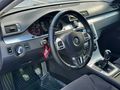 2011 PASSAT 1.6 TRENDELİNE MANUEL 171.000 KM