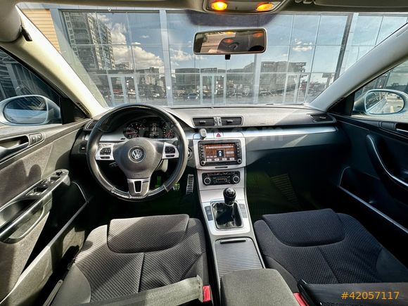 2011 PASSAT 1.6 TRENDELİNE MANUEL 171.000 KM