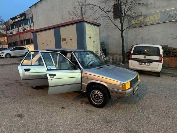 Sahibinden Renault R 9 1.4 Broadway 1988 Model 