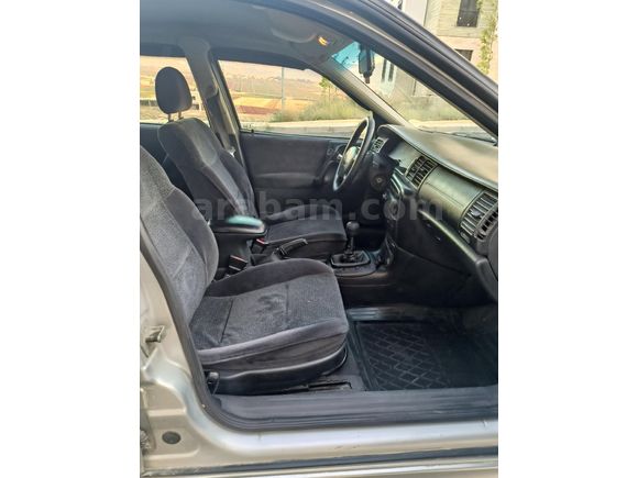 TAKASA AÇIK Sahibinden Opel Vectra 2.0 Elegance 2001 Model