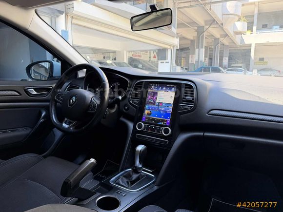RENAULT MEGANE 1.5 DCİ TOUCH / HATASIZ / OTOMATİK / TESLA