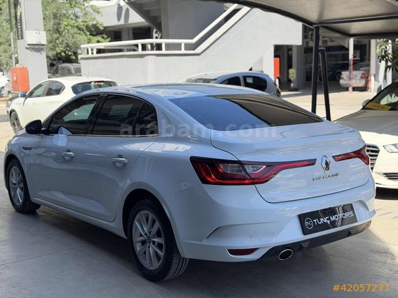 RENAULT MEGANE 1.5 DCİ TOUCH / HATASIZ / OTOMATİK / TESLA