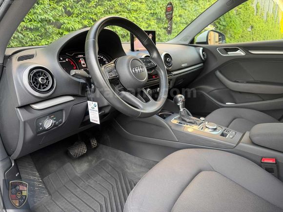 AUDİ A3 TFSİ SEDAN HATASIZ CAM TAVAN