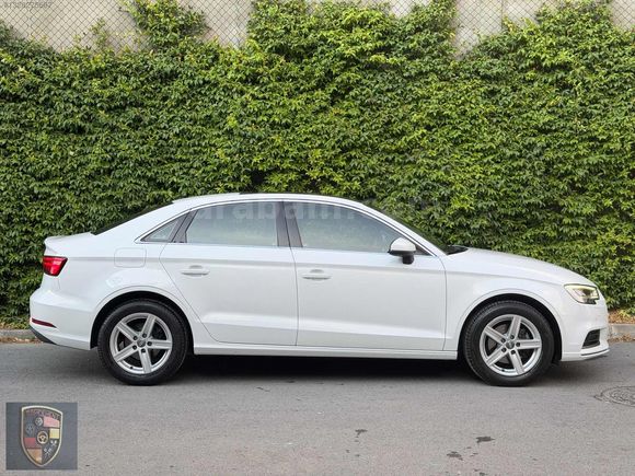 AUDİ A3 TFSİ SEDAN HATASIZ CAM TAVAN