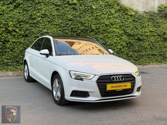 AUDİ A3 TFSİ SEDAN HATASIZ CAM TAVAN