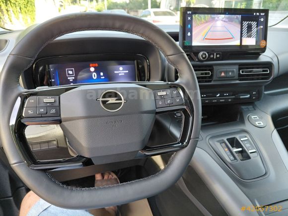 İLK EL 2025 COMBO 1.5CDTİ ULTİMATE OTOMATİK HATA BOYA TRAMER YOK