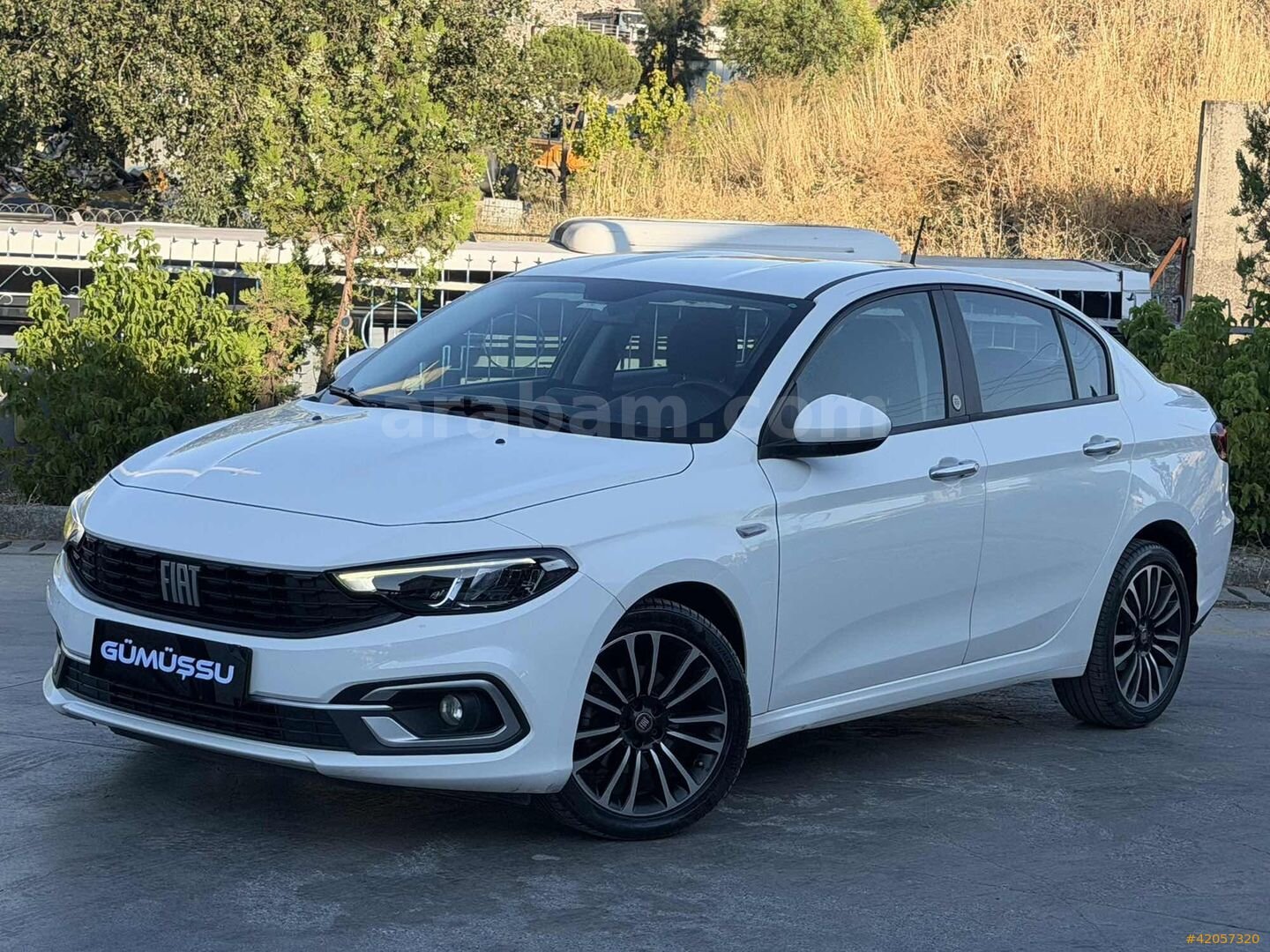 Galeriden Fiat Egea 1.6 Multijet Urban 2023 Model İzmir 191.000 km Beyaz 1