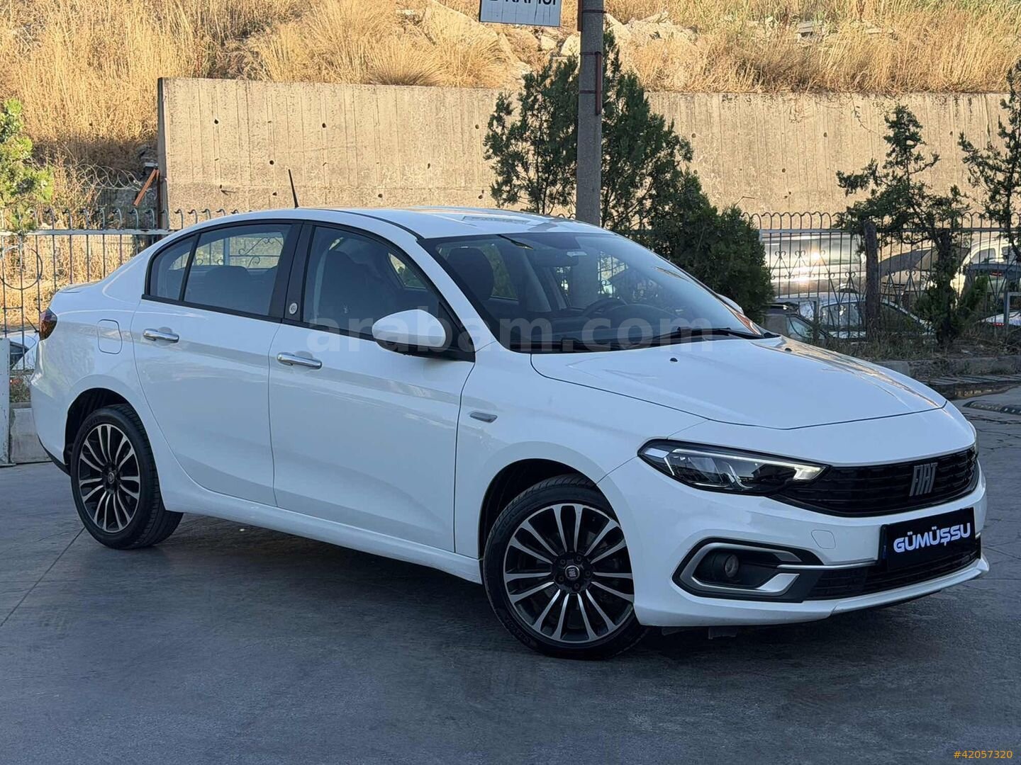 Galeriden Fiat Egea 1.6 Multijet Urban 2023 Model İzmir 191.000 km Beyaz 4
