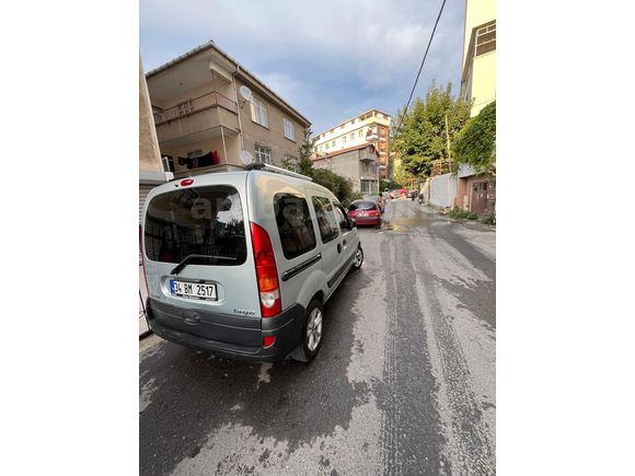 Sahibinden Renault Kangoo Multix 1.5 dCi Authentique 2004 Model