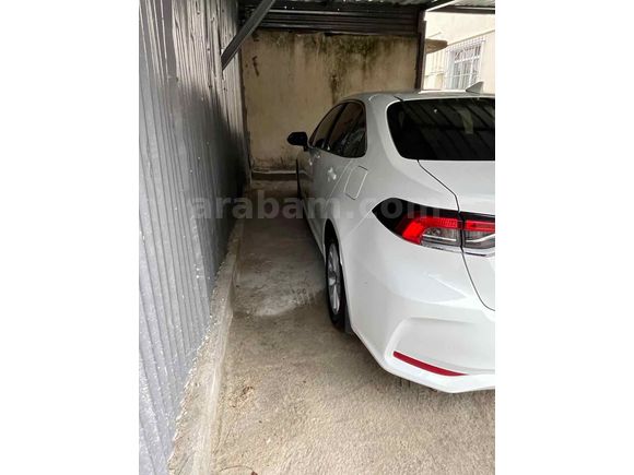 Sahibinden Toyota Corolla 1.5 Dream 2022 Model 