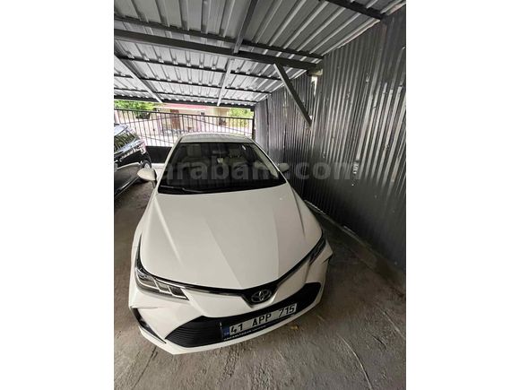 Sahibinden Toyota Corolla 1.5 Dream 2022 Model 