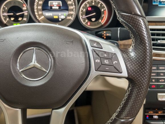2016 MERCEDES - BENZ E 180 EDITION E "CAM TAVAN-HATASIZ"