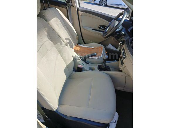 Acil Renault Megane 1.5 dCi Expression 2012 Model  232.000 km Beyaz