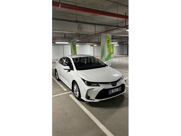 SAHİBİNDEN TEMİZ BAKIMLI COROLLA