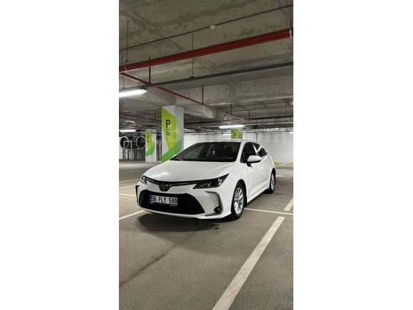 SAHİBİNDEN TEMİZ BAKIMLI COROLLA