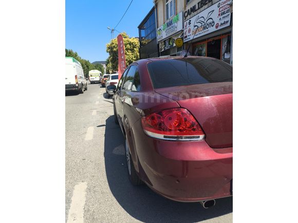 ACİL SATILIK FİAT LİNEA 1.4 TURBO