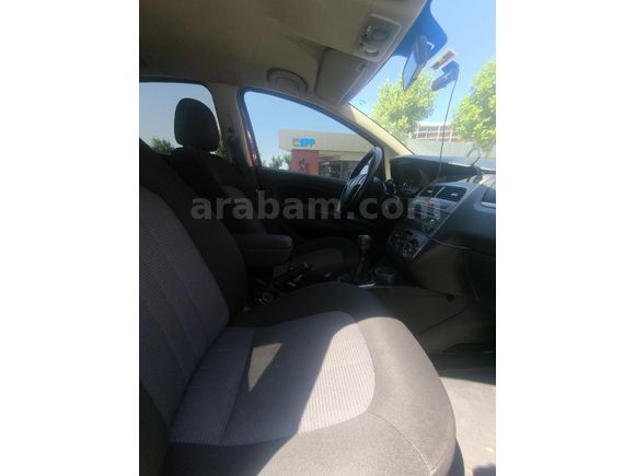 ACİL SATILIK FİAT LİNEA 1.4 TURBO