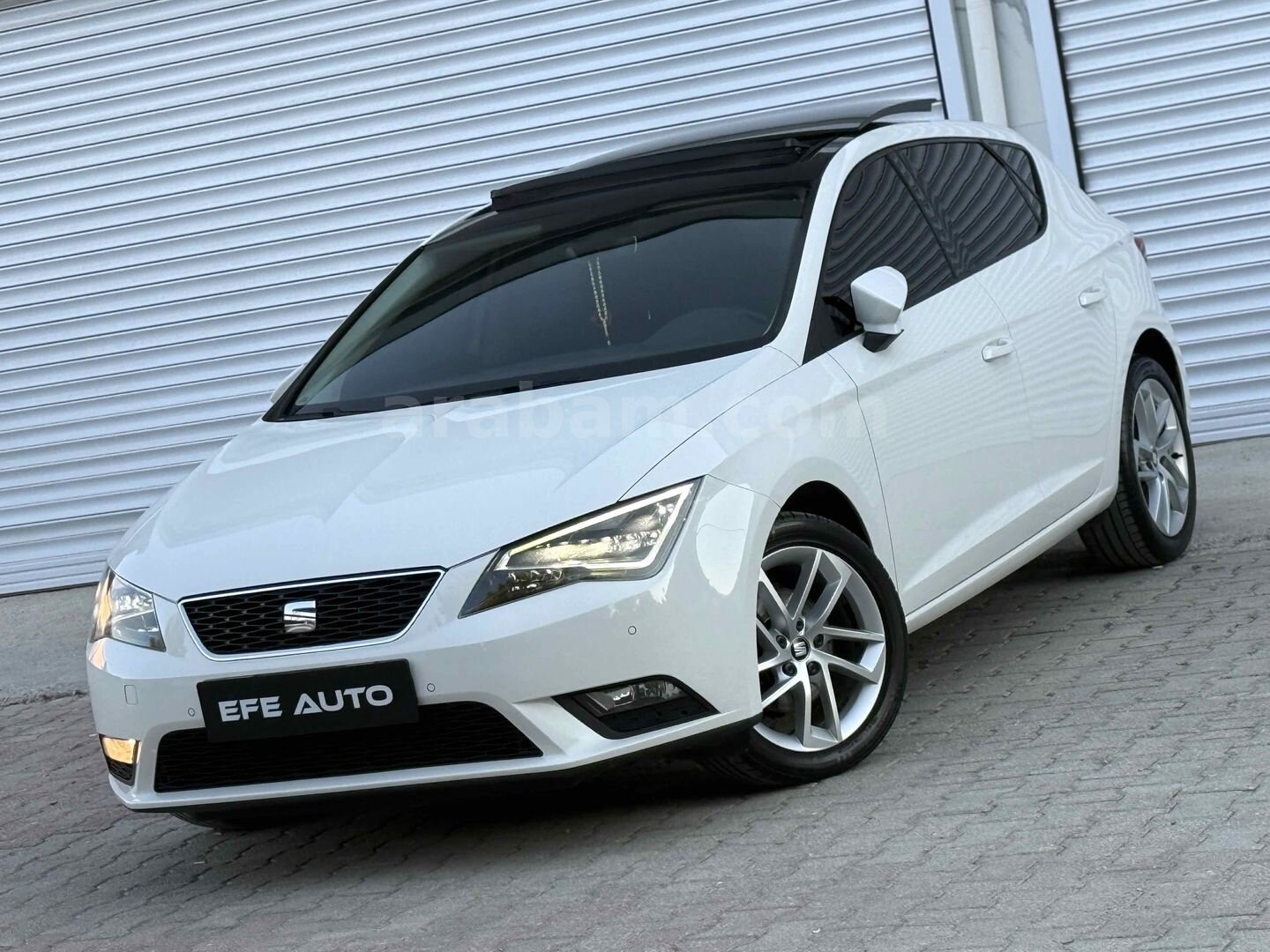 Galeriden Seat Leon 1.6 TDI Style 2016 Model Konya 181.000 km Beyaz 4