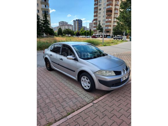 Temiz Megane 1.5 dCI 2008