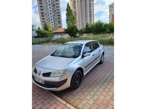 Temiz Megane 1.5 dCI 2008