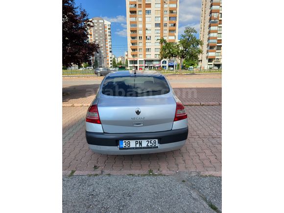 Temiz Megane 1.5 dCI 2008