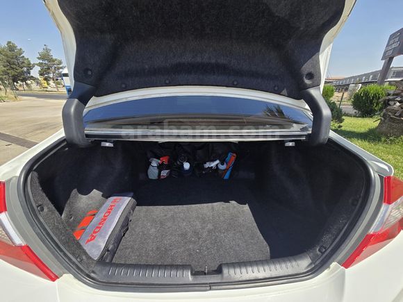 Sahibinden Honda Civic 1.6i VTEC Eco Elegance 2013 Model