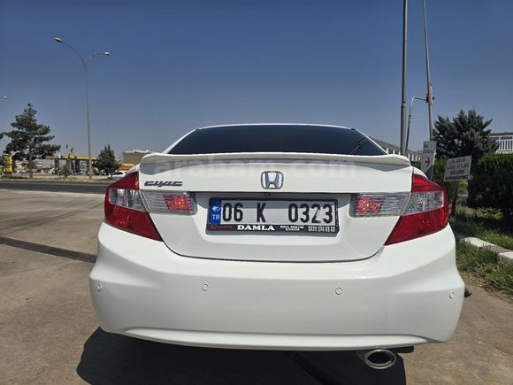 Sahibinden Honda Civic 1.6i VTEC Eco Elegance 2013 Model