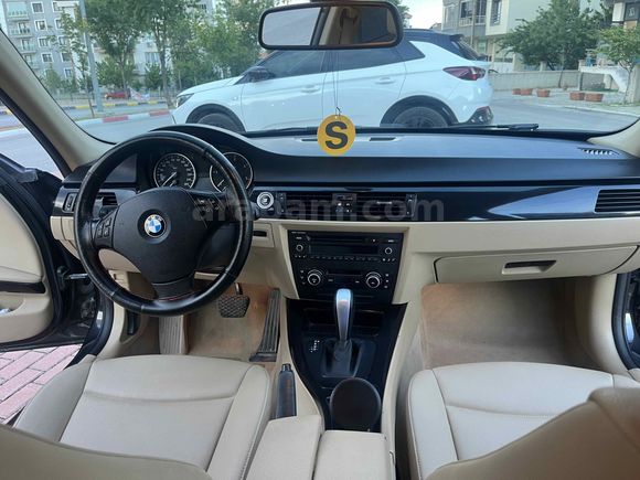 Galeriden BMW 3 Serisi 320d Comfort 2011 Model Uşak