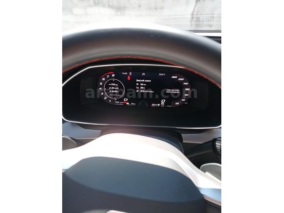 Sahibinden Seat Leon 1.5 eHybrid FR 2025 Model