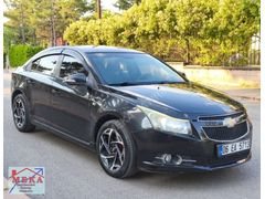2011 Cruze Otomatik 1.6 LPG'li 124'lük, 3 Parça Boyalı..