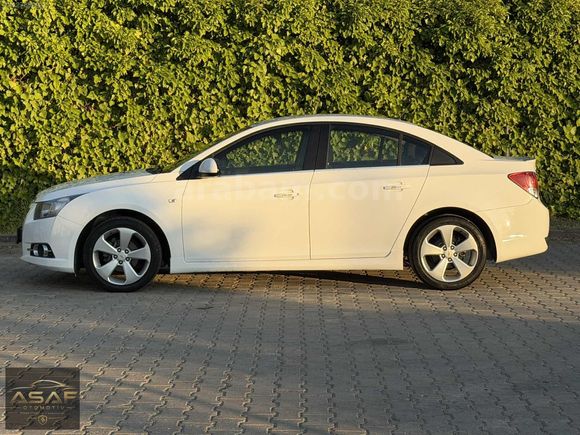 2012 CRUZE 1.6 DESİGN EDİON PLUS 160.000 KM 12 TAKSİT