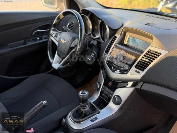 2012 CRUZE 1.6 DESİGN EDİON PLUS 160.000 KM 12 TAKSİT