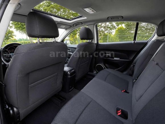 2012 MODEL // SUNROOFLU//177.000KM//HATASIZ OTOMATİK//FULL+FULL